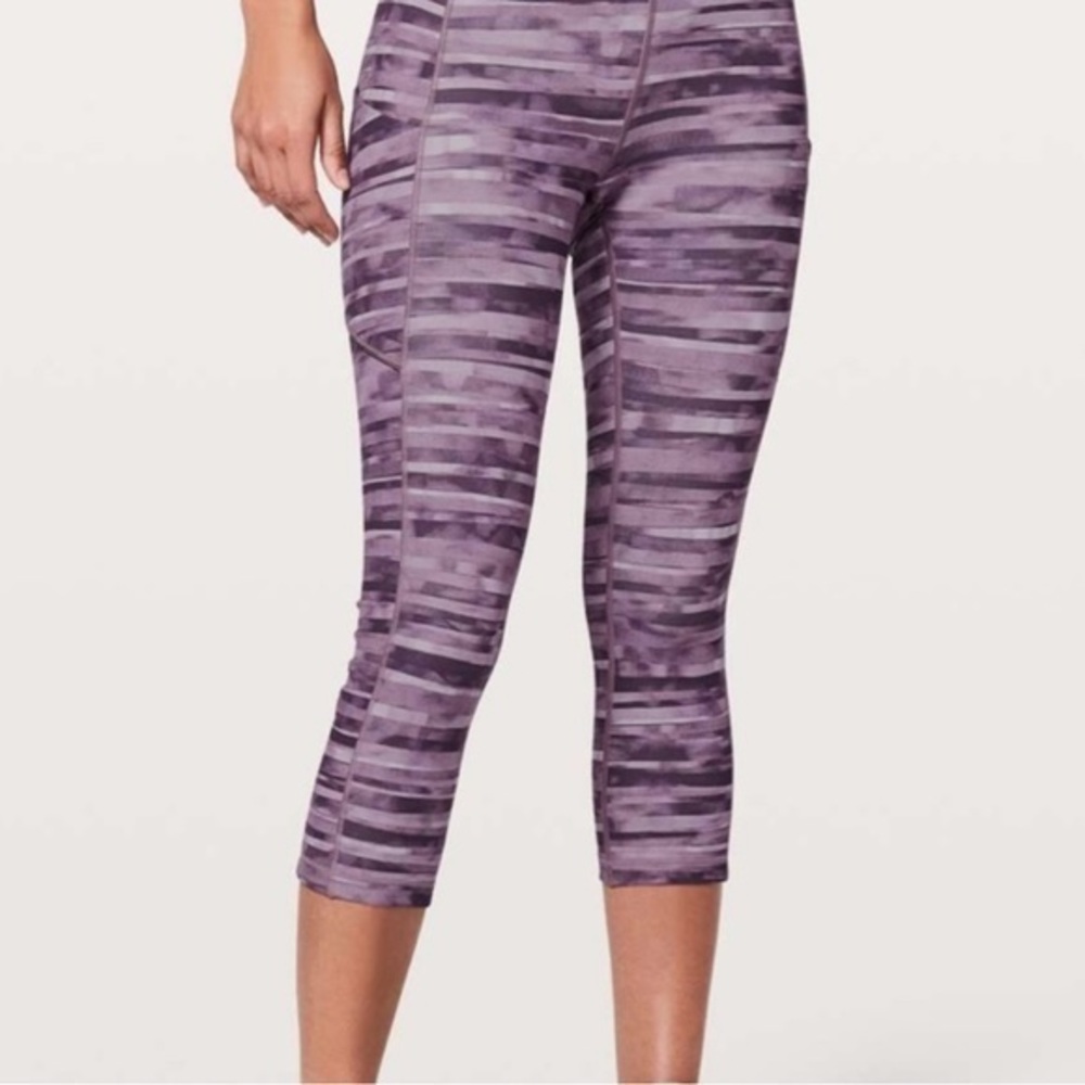 002 Lululemon Speed up leggings shadowed smoky mulberry